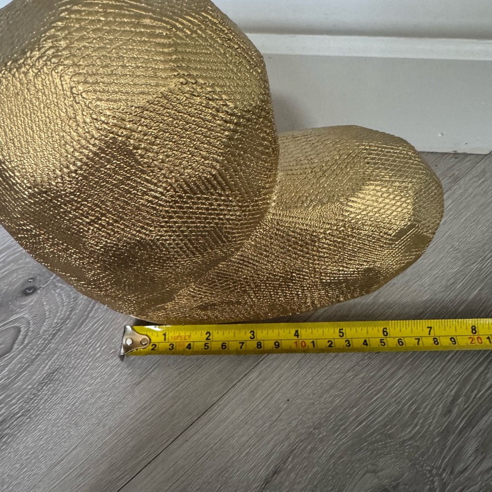 Champagne Gold Heart-Shaped Decorative Sculpture - Picture 6 of 6